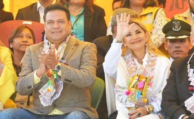 Revilla: “Sería un honor” ser candidato vicepresidencial con Áñez