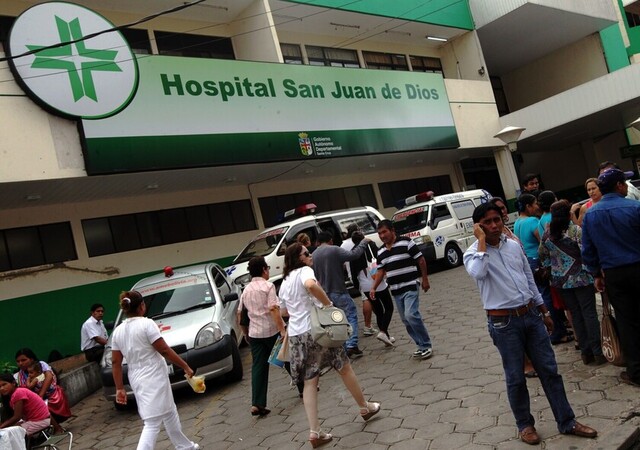 Trasladan a paciente con coronavirus de San Carlos a un hospital en la ciudad de Santa Cruz