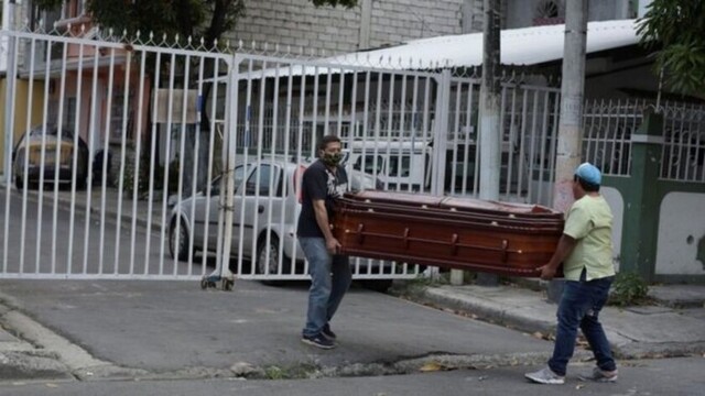Sistema funerario es superado por el Covid-19 en Guayaquil