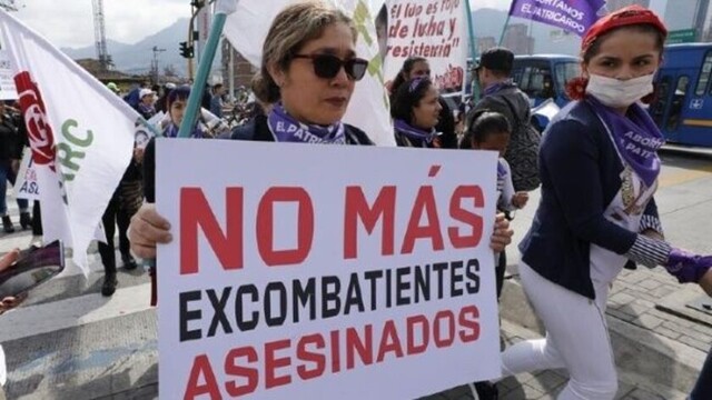 Denuncian a Bolsonaro en La Haya