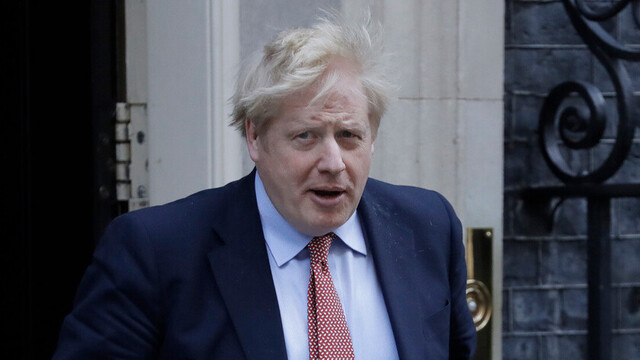 Boris Johnson es trasladado por Covid-19 a terapia intensiva