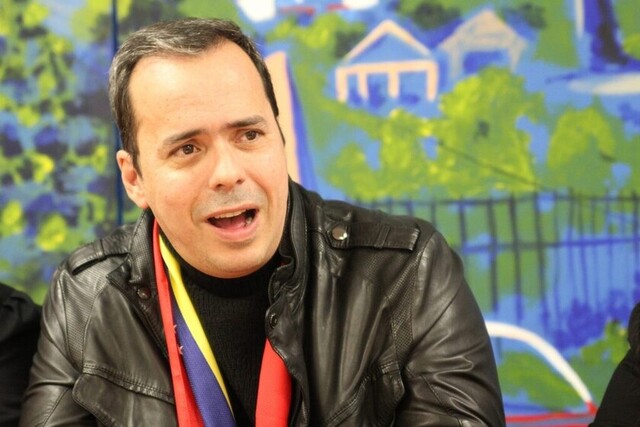 Asesor de Guaidó reconoce que firmó un contrato y pagó por atacar a Venezuela y derrocar a Maduro
