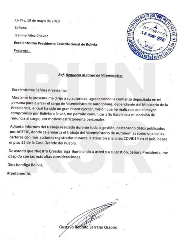 Gustavo Serrano renuncia al cargo de viceministro de Autonomías