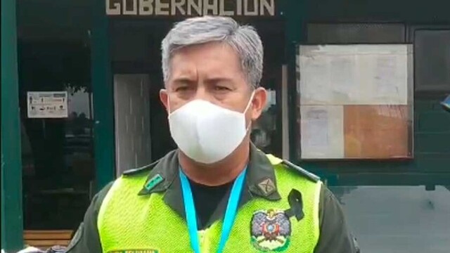Comandante de la Policía de Santa Cruz da positivo a Covid-19