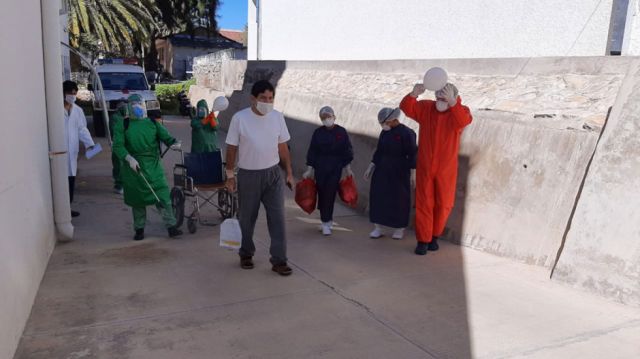 Paciente cero: Esperanza y solidaridad, los pedidos del padre Calderón tras 45 días de lucha