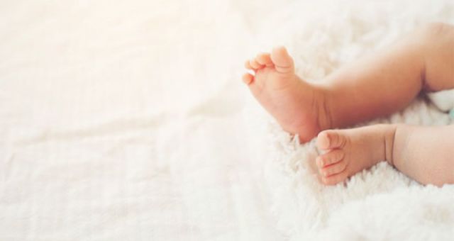 Un recién nacido da positivo a coronavirus en Sucre