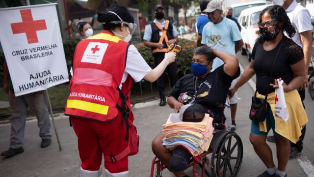 América concentra casi mitad de casos Covid en el mundo