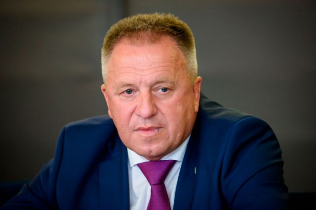 Un “caso respiradores” estalla en Eslovenia