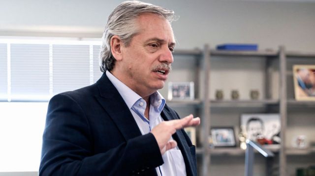 Argentina define oferta a acreedores y extiende debate