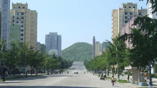 Covid: Norcorea  reporta su primer caso sospechoso
