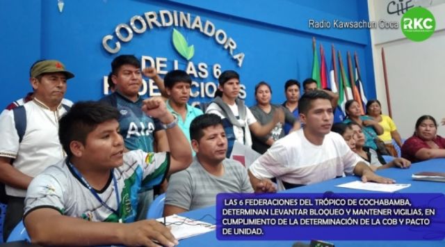 Federaciones del Trópico de Cochabamba determinaron "vigilia" y levantar los bloqueos