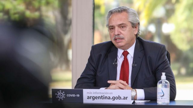 Fernández defiende nuevo decreto sobre servicios públicos