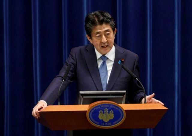 Dimite el primer ministro japonés Abe al empeorar su salud