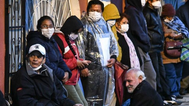 Perfilan otro proyecto para devolución de las AFP