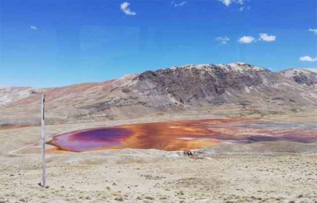 Laguna Colorada de Alto Milluni languidece por falta de lluvias