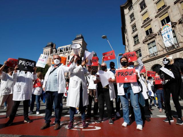 Covid-19: médicos catalanes se ponen en huelga