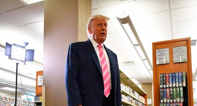 Trump emite su voto anticipado en Florida