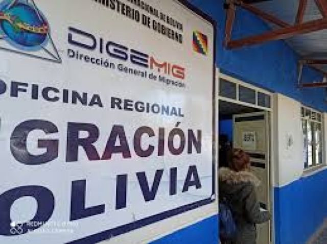 Migración anuncia que Ministerio Público aún no oficializó levantamiento de aprehensión contra Evo 