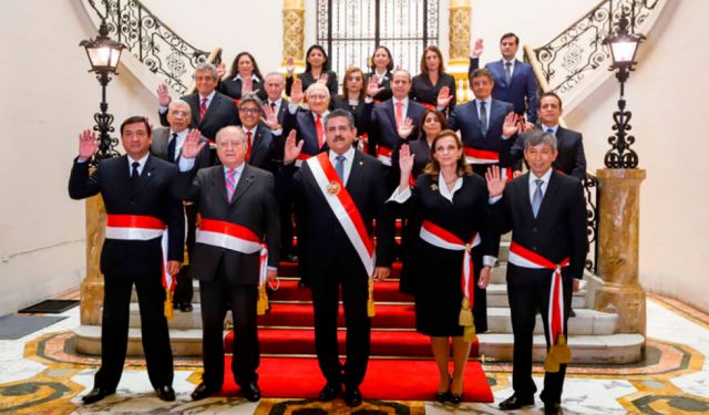 Perú: Manuel Merino conforma su gabinete ministerial