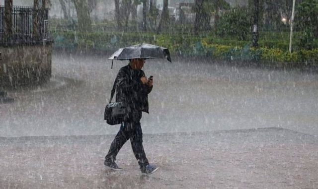 Colombia sufre azote de fuertes lluvias