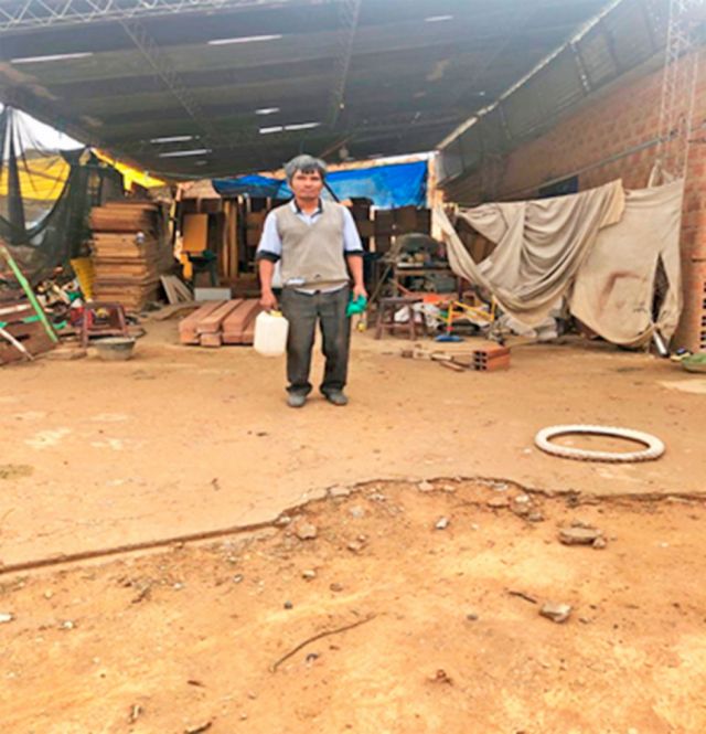 “Ser carpintero cuando nadie piensa en muebles”