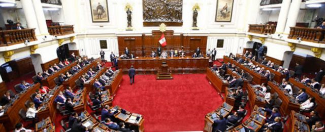 Eliminarán la inmunidad parlamentaria en Perú