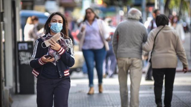 Uruguay despliega tropas y cierra todas sus fronteras