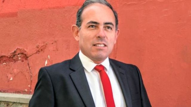 Dockweiler lanza su candidatura en La Paz