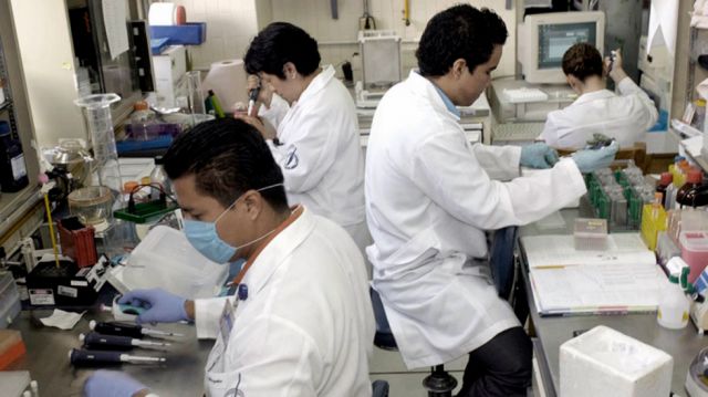 Argentina busca repatriar a científicos del exterior