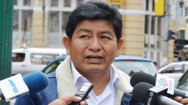 Covid: Montaño pide a alcaldías y gobernaciones sumar esfuerzos de control