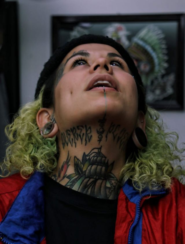 Vale “La Sin Apellido”:  “Aún existen prejuicios sobre  las mujeres tatuadoras”