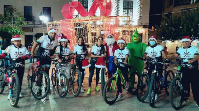 Pedales y amistad, así despidieron el 2020 los ciclistas