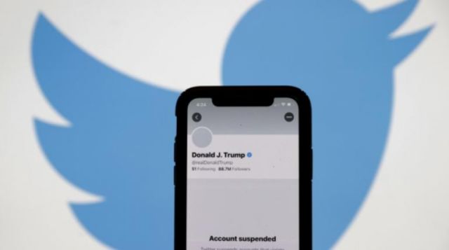 Twitter suspende permanentemente la cuenta de Donald Trump