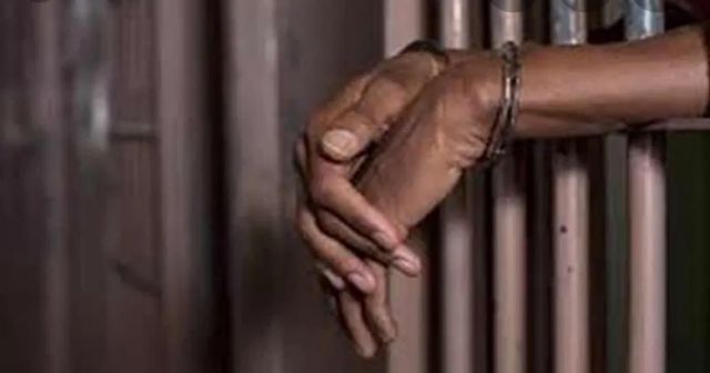 Lo encarcelan por violar a su hija de 13