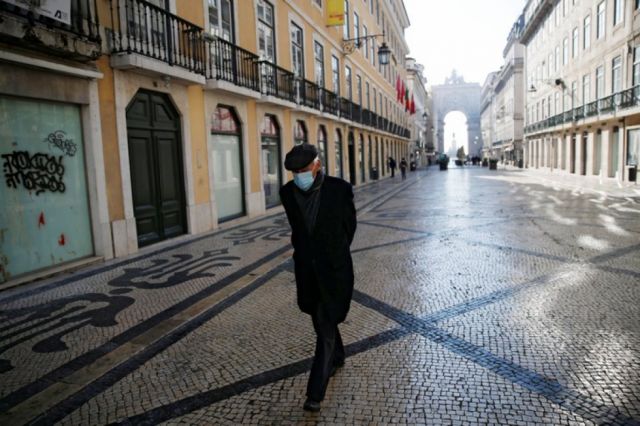Madrid adelantó el toque de queda a partir de las 23 horas por el aumento de casos de coronavirus