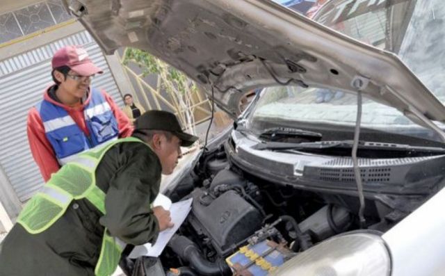 Hay poca afluencia a inspección técnica vehicular en Tarija