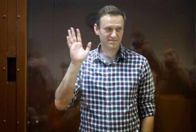 Navalny es declarado culpable de difamación