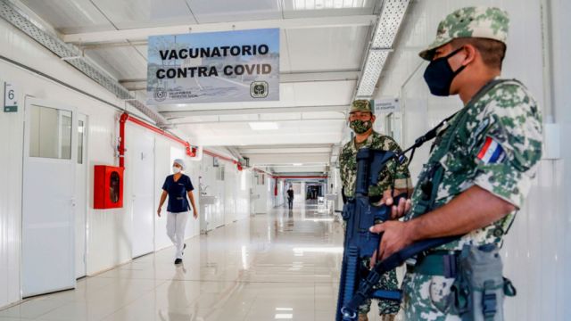 Paraguay declara "alerta roja" por Covid