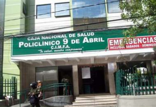 Detectan maltrato de médicos y enfermeras en centros de vacunación de CNS
