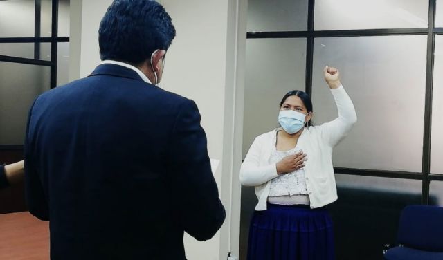 Posesionan a la nueva directora de AASANA