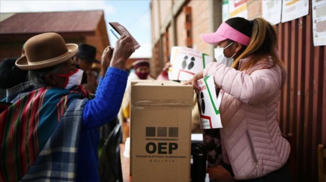 TED La Paz: cuatro mesas repetirán votación