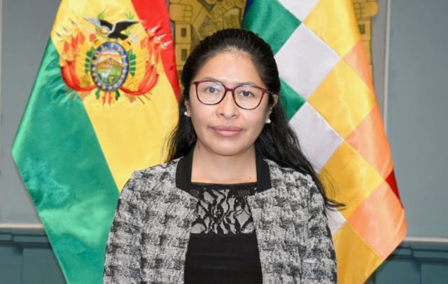 Propuesta de liberar patentes de dosis suma adhesiones