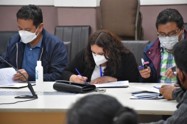 Ministerio de Salud y COB concretaron 23 acuerdos