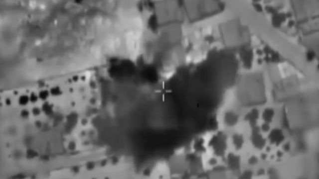 VIDEO: Israel ataca cinco edificios en la Franja de Gaza que califica como sedes de Hamás