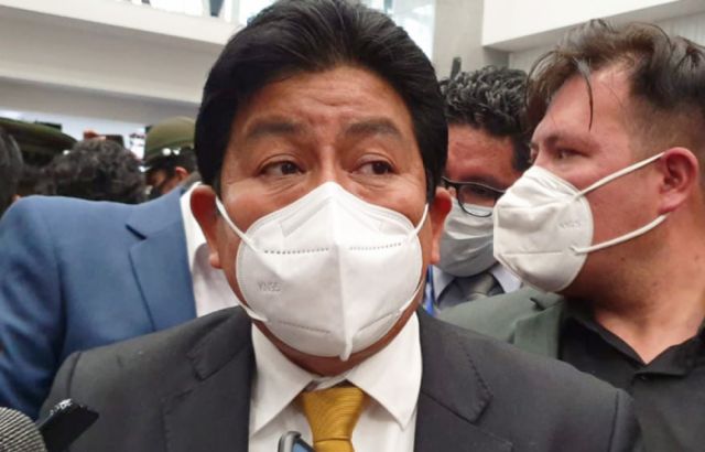 Vía férrea: llaman a senador chileno ‘irresponsable’
