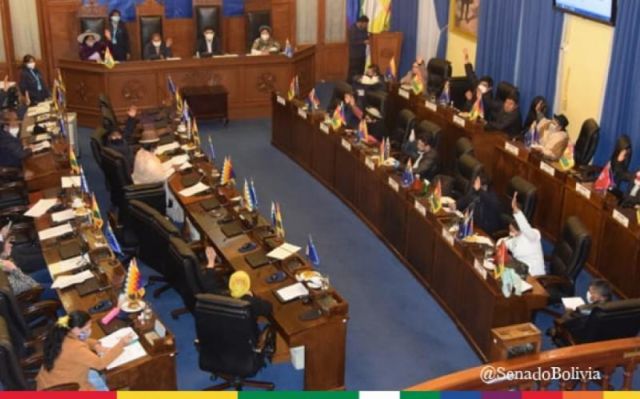 Senado posterga tratamiento de ley de ascensos en la Policía