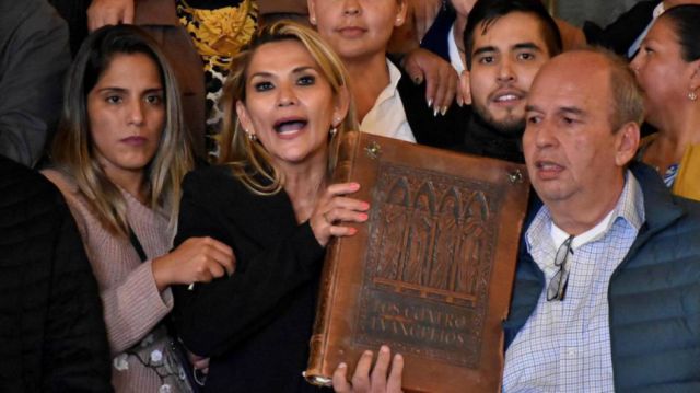 Dictan otra detención preventiva contra Añez por seis meses en un segundo proceso del caso ‘golpe’