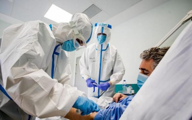 En Rusia una persona contagió a 1500 con Covid