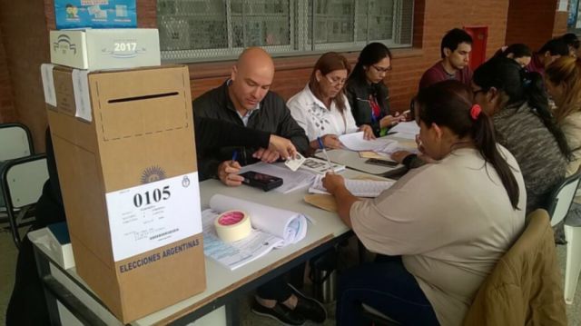 Buenos Aires: Echan a andar plan Elecciones Seguras