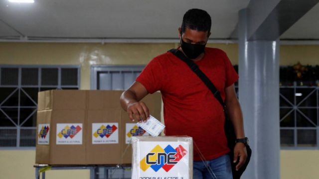 Venezuela: El chavismo gana en 205 alcaldías